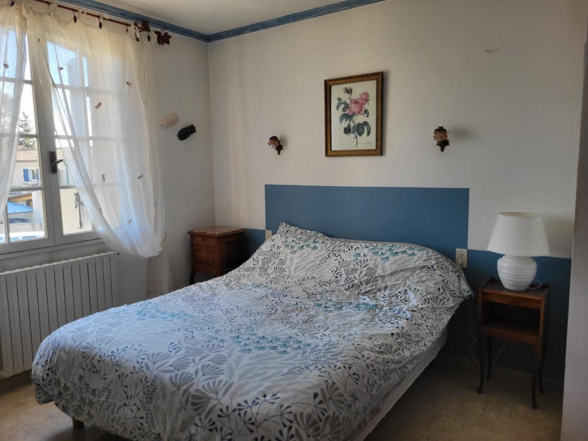 Villa Gitedelea Обиньон Екстериор снимка
